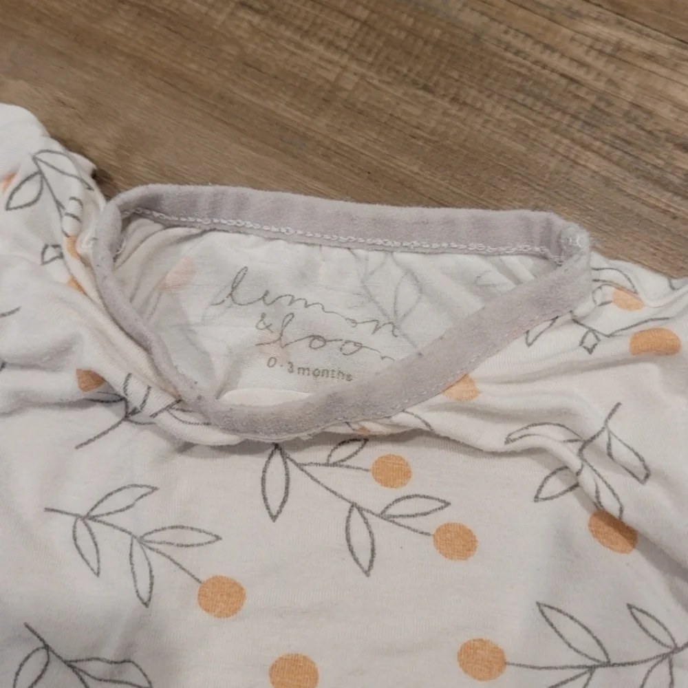 Lemon & Loom Baby Pajamas Size 0-3 Months